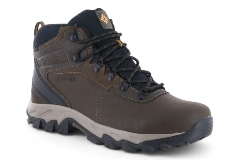 Men's work shoes safety navy-Columbia Newton Ridge Plus II Waterproof Hiking Boot Cordovan