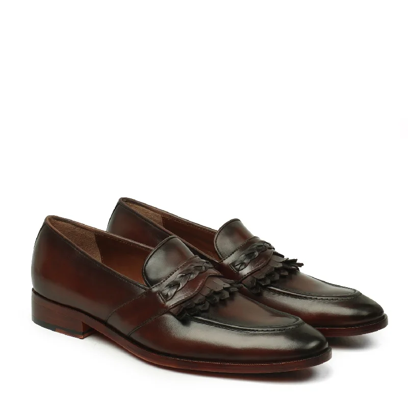 Unisex leather shoes office brown-Weaved Strip Slip-On Loafers in Dark Brown Leather with Dual Fringes by Brune & Bareskin