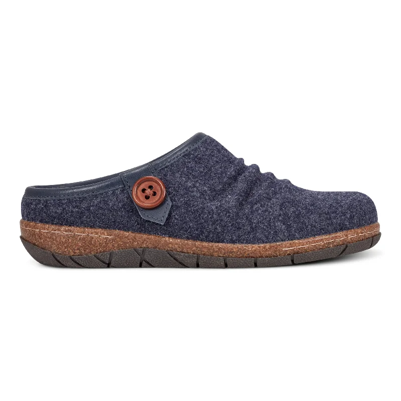 Men's casual shoes everyday navy-Enchant Round Toe Slip-on Casual Clogs