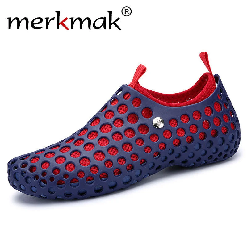 Men's water shoes quick-dry gray-Merkmak 2017 Shoes Men Summer Sandals Breathable Soft Flats Driving Fretwork Chaussures Homme Water Fishing Zapatos Masculinos