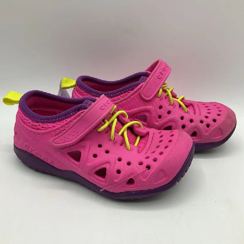 Men's water shoes beach gray-Size 10: Crocs Pink Velcro Water Shoes