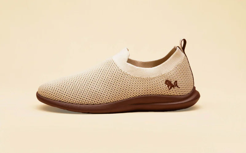 Men's casual shoes everyday white-Spotlight Slip Ons : Tusk Ivory / Brown Sole